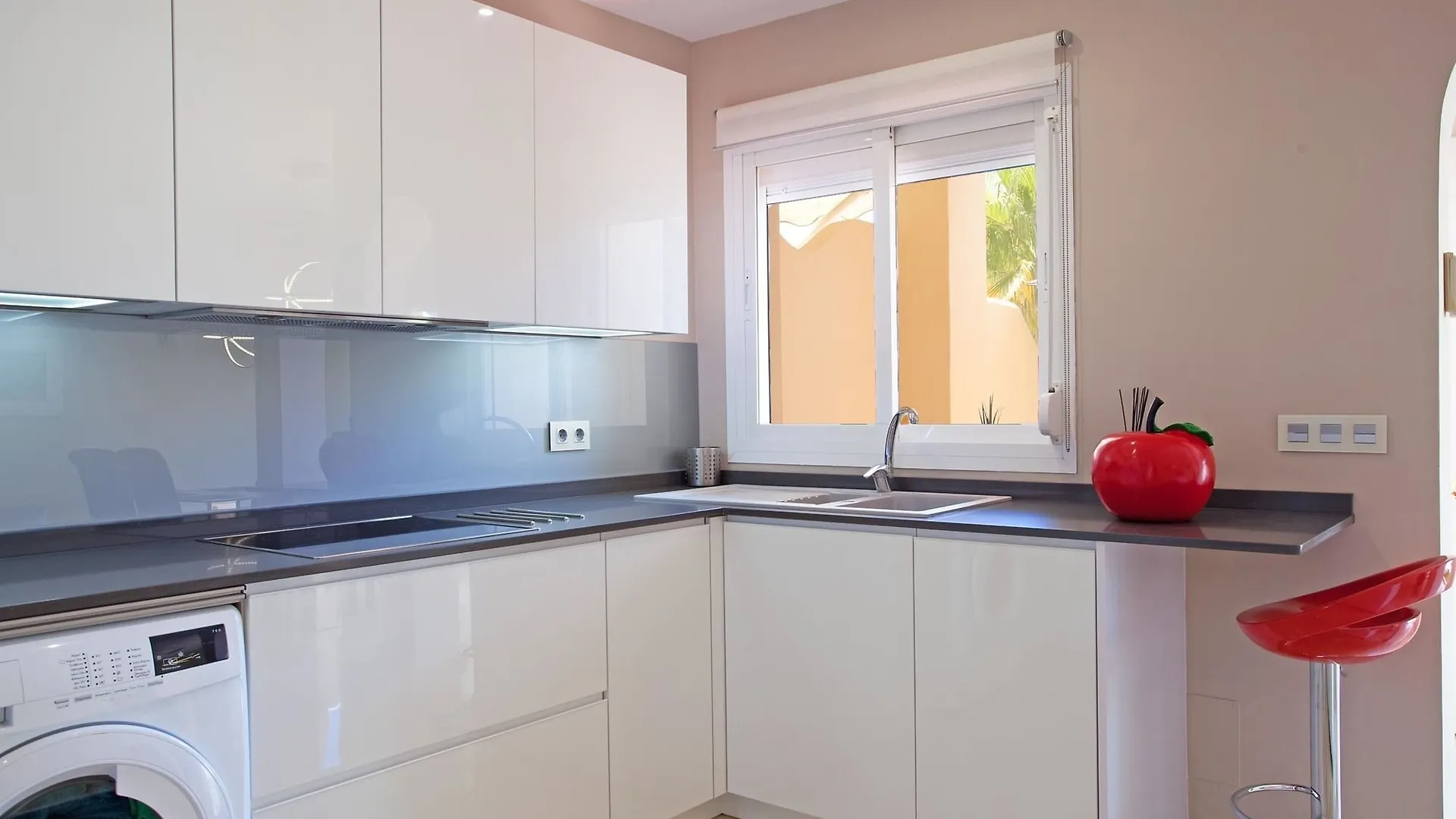 Apartment Pinos De Aloha Marbella