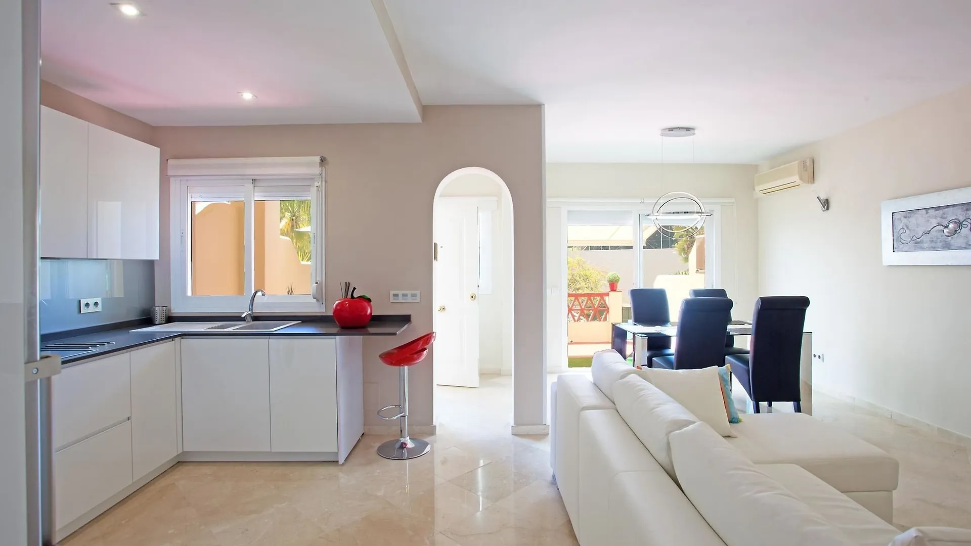 Apartment Pinos De Aloha Marbella Spain